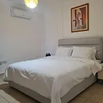 Girnenin Kalbinde Guenluek Kiralik Tek Odali Apartment *