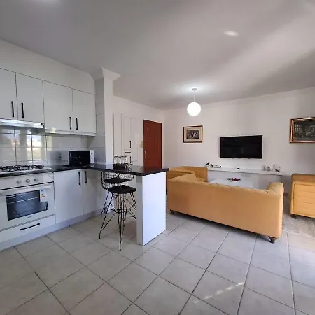 Apartmán Girnenin Kalbinde Guenluek Kiralik Tek Odali